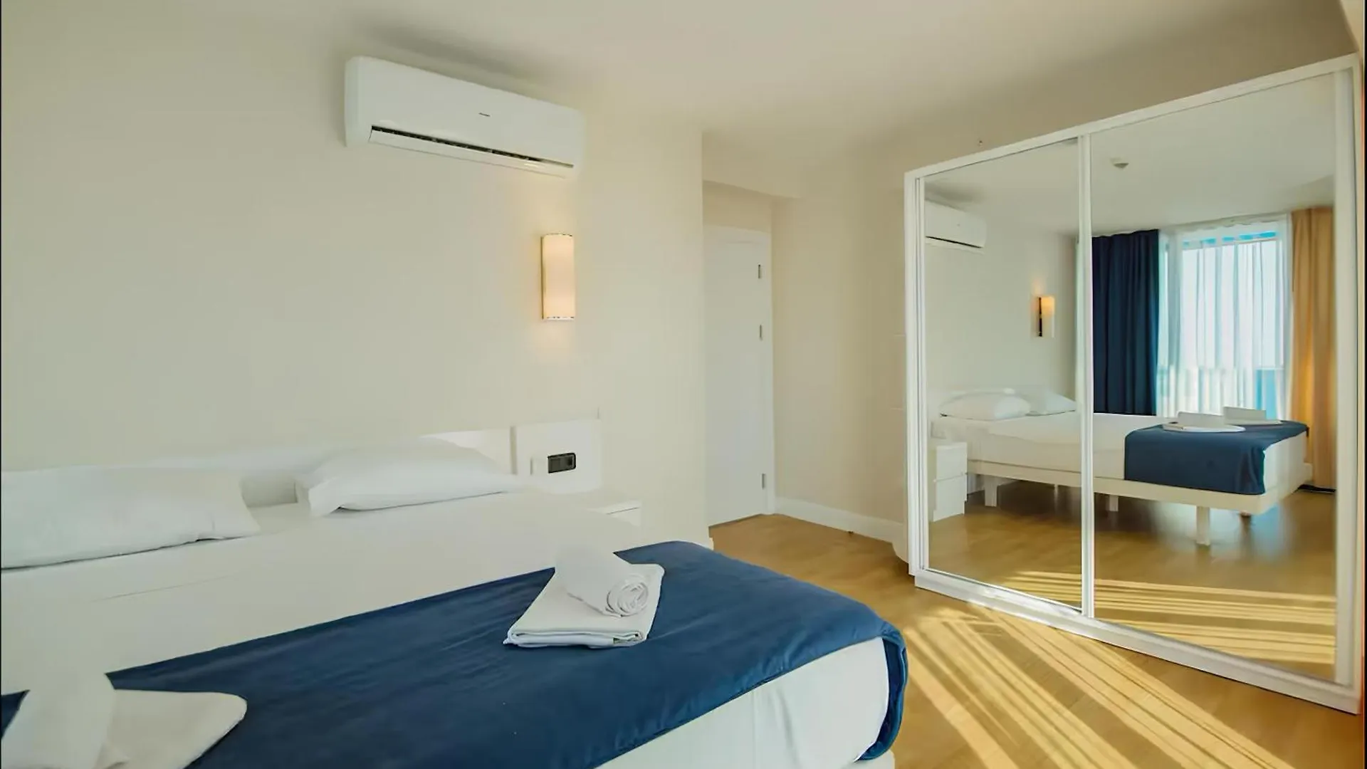 Orbi City Luxury Suite Georgia