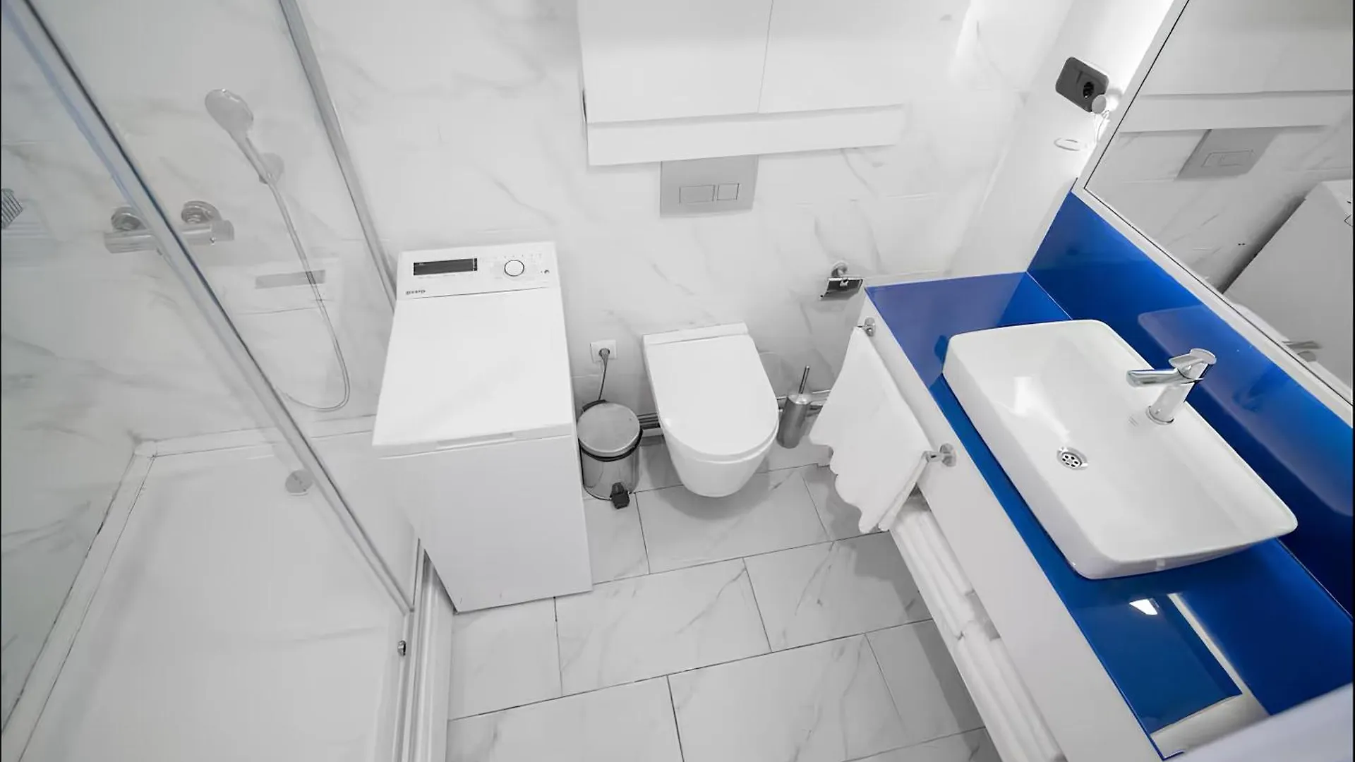 Orbi City Luxury Suite Apartment