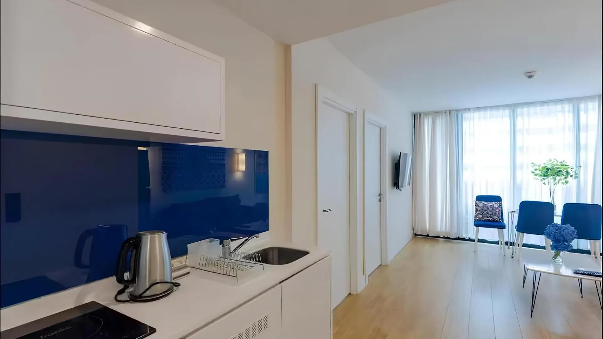 Orbi City Luxury Suite Apartment