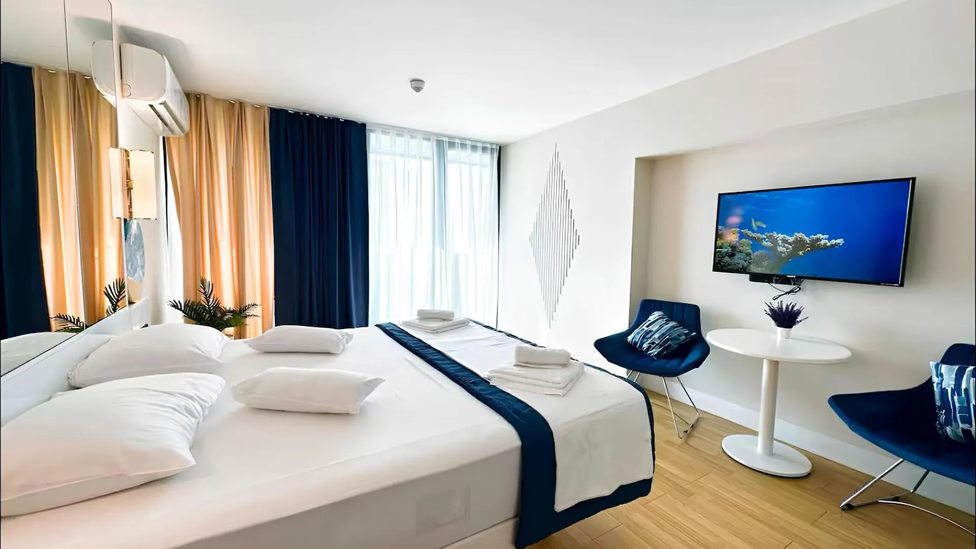 Orbi City Luxury Suite Apartment